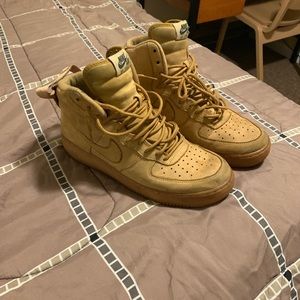 High Top Nike Wheats